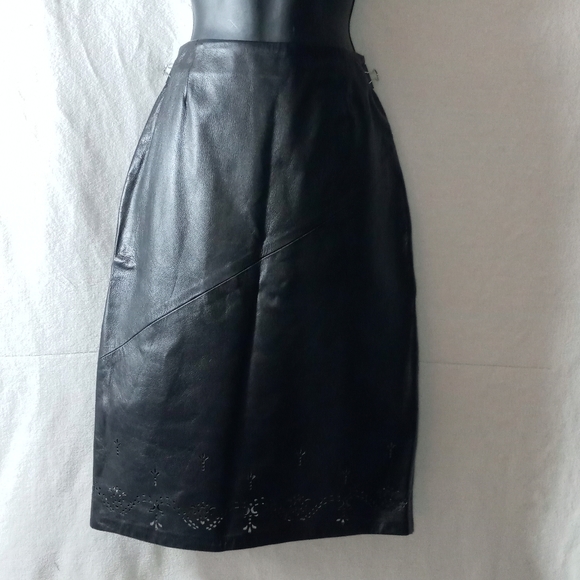 Liz Claiborne Dresses & Skirts - 100% Leather Skirt